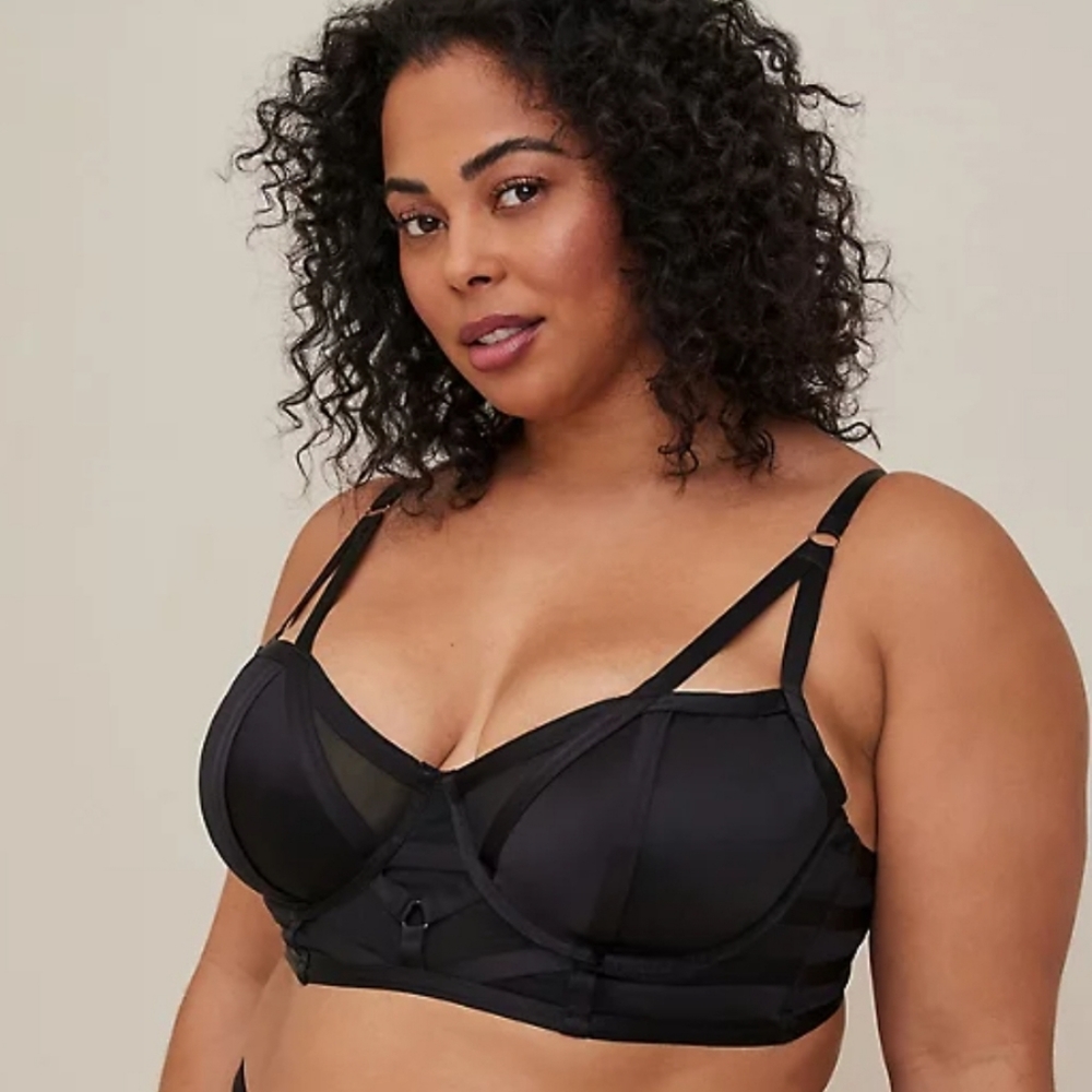 Torrid Black underwire 4x bra